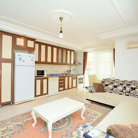 Шикарные Апартаменты 2+1 В Самом Центре Алании Alanya