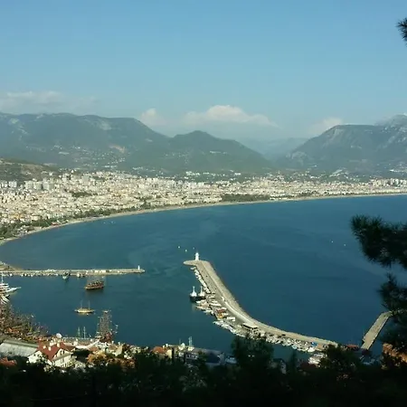 Шикарные Апартаменты 2+1 В Самом Центре Алании Alanya